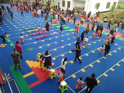田阳县第二幼儿园2018年“庆元旦”暨第二届亲子趣味运动会
